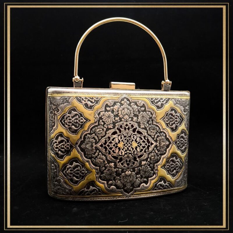 کیف کلاسیک قلمزنی شده و مشبک دار مدل مهرگان از کیف نوبهار