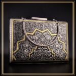 کیف دستی و مجلسی زنانه در فرم کتابی مدل زاگرس یک کیف سنتی زیبا و مناسب هدیه روز مادر و کادو تولد