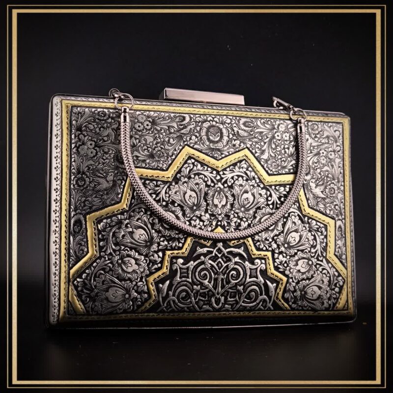 کیف دستی و مجلسی زنانه در فرم کتابی مدل زاگرس یک کیف سنتی زیبا و مناسب هدیه روز مادر و کادو تولد