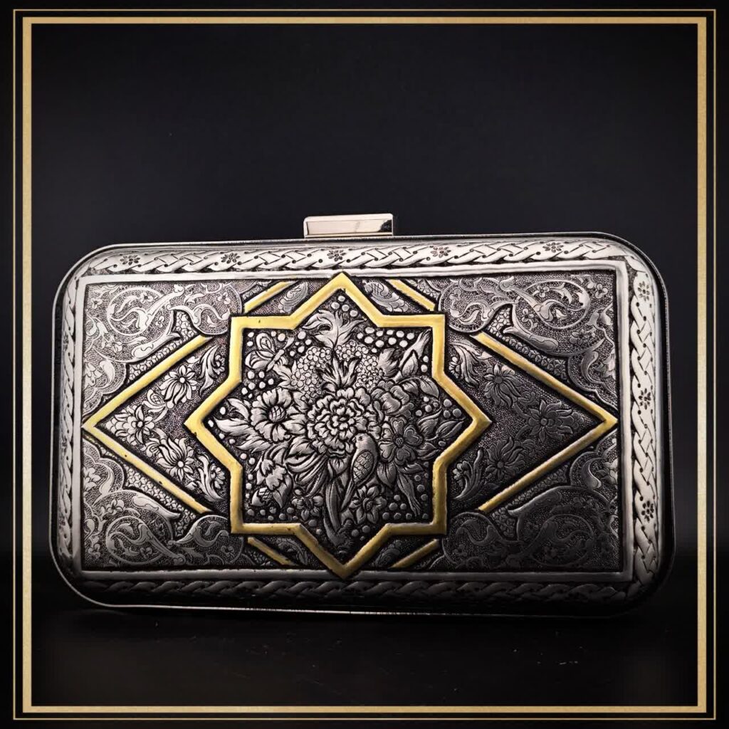 کیف مجلسی و دستی زنانه سنتی و قلمزنی شده مدل دلگشا