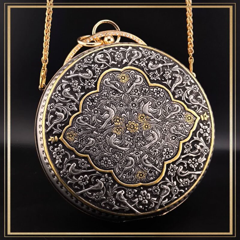 کیف گرد گنبدی مدل چکاوک یک کیف دایره ای قلمزنی شده کیف دستی زنانه و دخترانه مناسب هدیه و کادو
