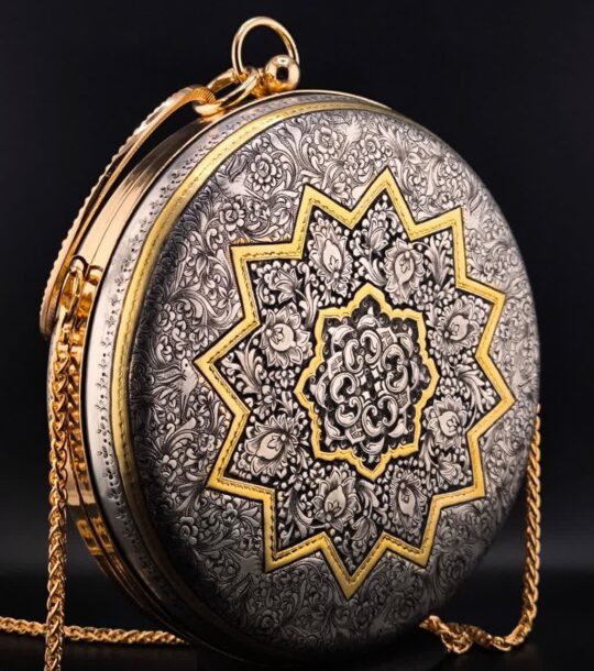 نمونه کیف دایره ای بزگ قلمزنی