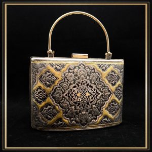 کیف کلاسیک قلمزنی شده و مشبک دار مدل مهرگان از کیف نوبهار